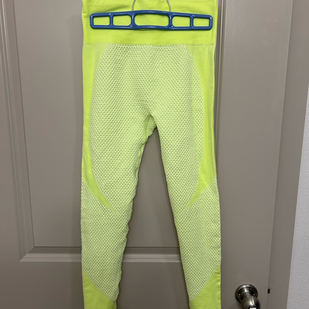 Neon Lime Textured Active Leggings